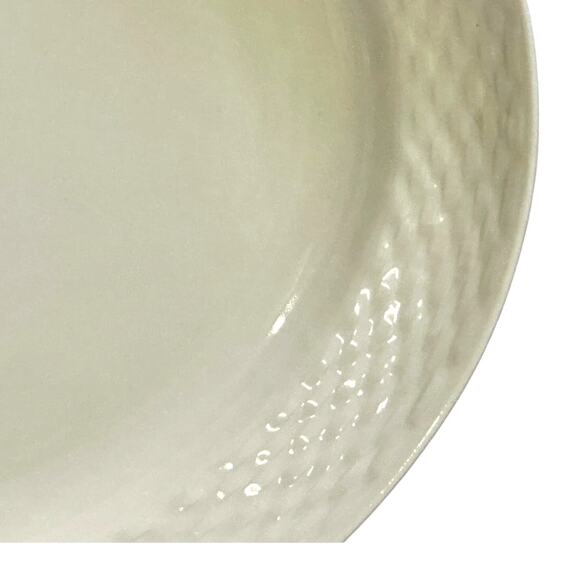 Basket Wreath by Tabletops Unlimited White Embossed Large Oval Serving Platter - Picture 4 of 8